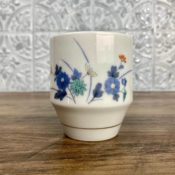 Vintage Pair of Blue Floral Japanese Tea Cups, Otagiri OMC, Saki Cups - Picture 6 of 9